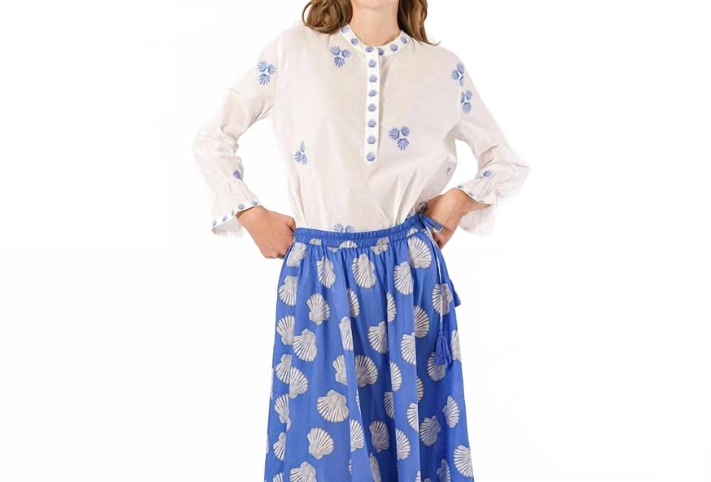 NEW NIMO WITH LOVE broom blouse with shell embroidery in white